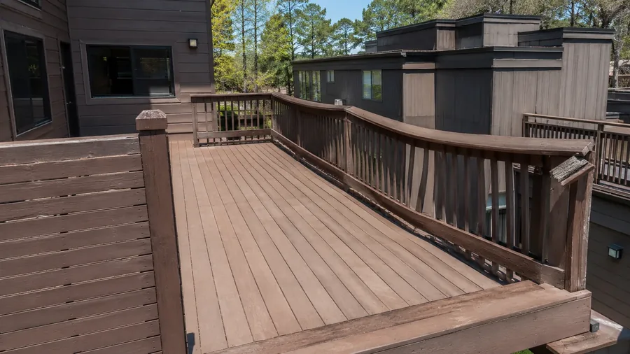 Commercial guardrail repair and replacement